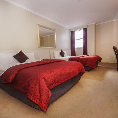 Isa Hotel Mount Isa Habitación foto