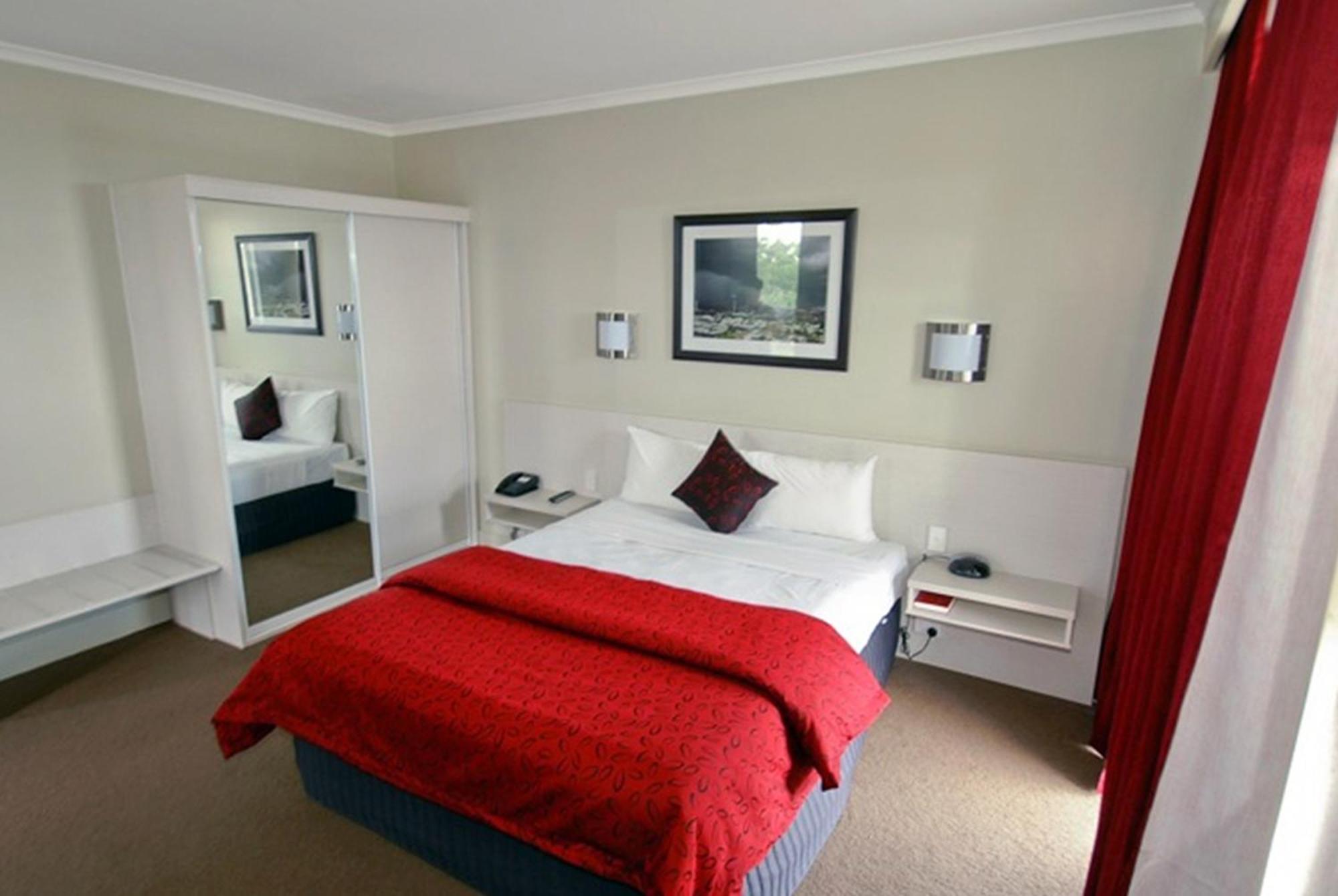 Isa Hotel Mount Isa Habitación foto